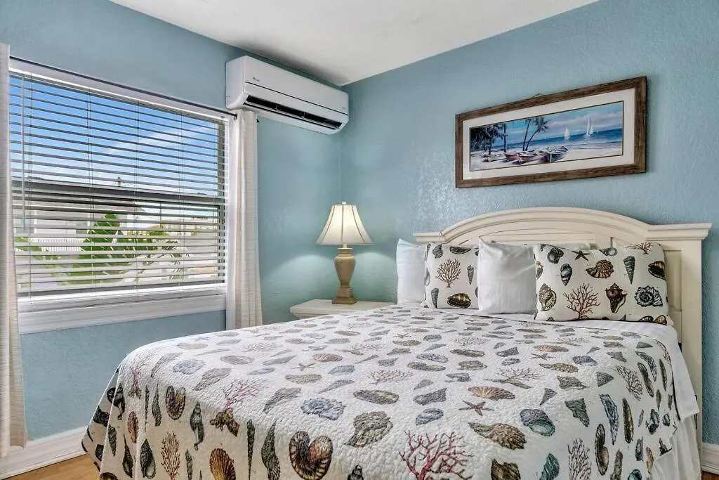 Holiday home Blue Wave Suite 7 Clearwater Beach